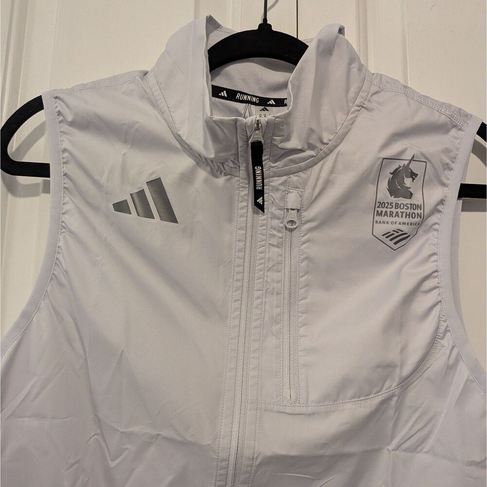 Adidas Running Vest Boston Marathon 2025 sz Women's Large New w/ Tags - Picture 2 of 9